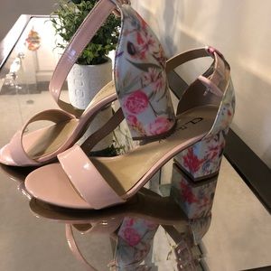 Beautiful sandals , used twice.